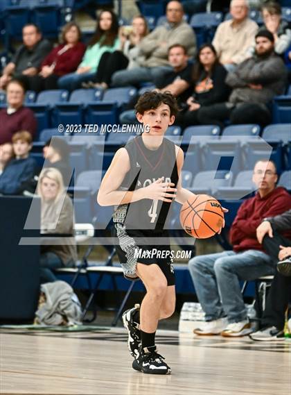 Thumbnail 1 in Perryville vs Dover (AAA 3A-5 district first round) photogallery.