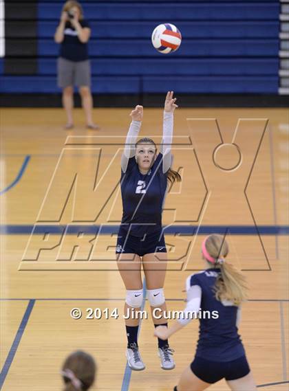 Thumbnail 2 in Naperville Central @ Lake Park photogallery.