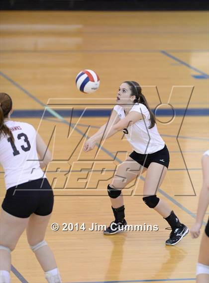 Thumbnail 3 in Naperville Central @ Lake Park photogallery.