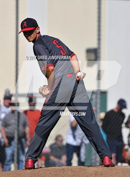 Thumbnail 2 in Arroyo vs. Casa Grande (CIF NCS D2 Final) photogallery.