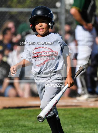 Thumbnail 1 in Arroyo vs. Casa Grande (CIF NCS D2 Final) photogallery.