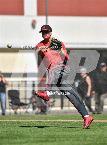 Thumbnail 3 in Arroyo vs. Casa Grande (CIF NCS D2 Final) photogallery.