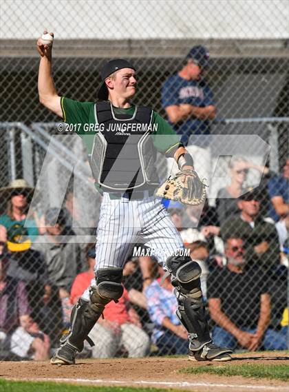 Thumbnail 2 in Arroyo vs. Casa Grande (CIF NCS D2 Final) photogallery.