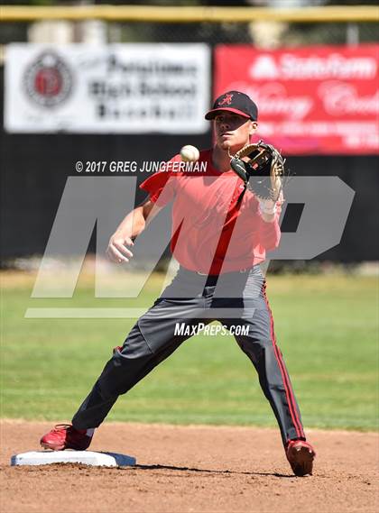 Thumbnail 2 in Arroyo vs. Casa Grande (CIF NCS D2 Final) photogallery.
