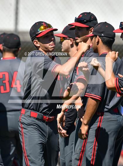 Thumbnail 1 in Arroyo vs. Casa Grande (CIF NCS D2 Final) photogallery.