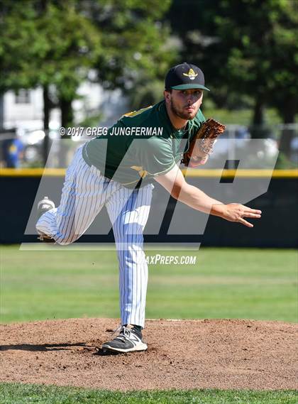 Thumbnail 2 in Arroyo vs. Casa Grande (CIF NCS D2 Final) photogallery.