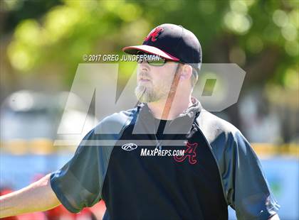 Thumbnail 2 in Arroyo vs. Casa Grande (CIF NCS D2 Final) photogallery.