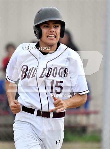 Thumbnail 3 in Charter Oak @ West Covina photogallery.