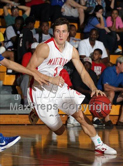 Thumbnail 2 in Bishop Gorman vs. Mater Dei (City of Palms Classic) photogallery.