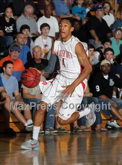 Thumbnail 1 in Bishop Gorman vs. Mater Dei (City of Palms Classic) photogallery.