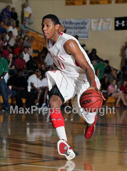 Thumbnail 2 in Bishop Gorman vs. Mater Dei (City of Palms Classic) photogallery.