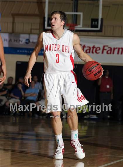 Thumbnail 2 in Bishop Gorman vs. Mater Dei (City of Palms Classic) photogallery.