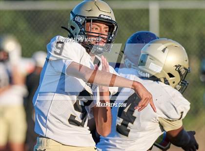 Thumbnail 3 in JV: Seguin @ Boerne-Champion photogallery.