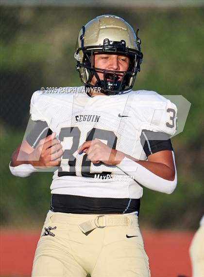 Thumbnail 3 in JV: Seguin @ Boerne-Champion photogallery.