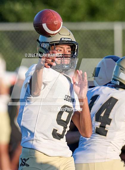 Thumbnail 2 in JV: Seguin @ Boerne-Champion photogallery.