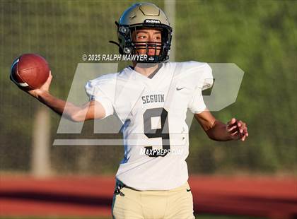 Thumbnail 1 in JV: Seguin @ Boerne-Champion photogallery.