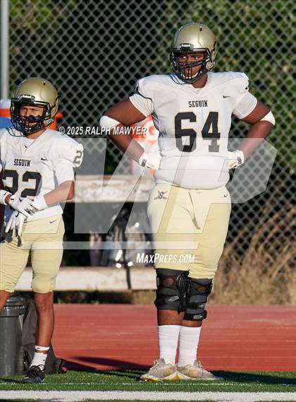 Thumbnail 2 in JV: Seguin @ Boerne-Champion photogallery.