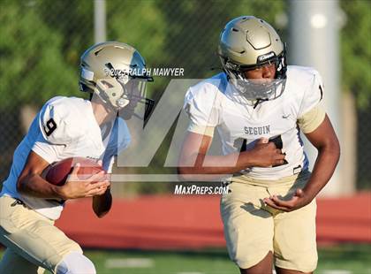 Thumbnail 3 in JV: Seguin @ Boerne-Champion photogallery.