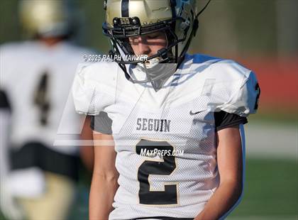 Thumbnail 2 in JV: Seguin @ Boerne-Champion photogallery.