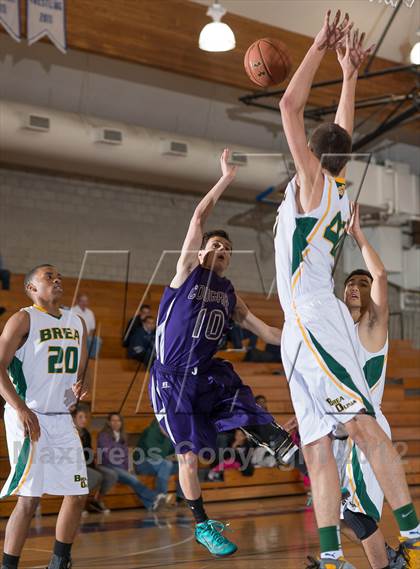 Thumbnail 2 in Spanish Springs vs Brea Olinda (Torrey Pines Holiday Classic) photogallery.