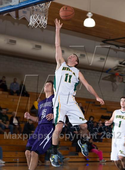 Thumbnail 3 in Spanish Springs vs Brea Olinda (Torrey Pines Holiday Classic) photogallery.