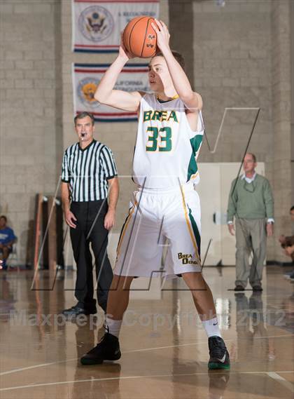 Thumbnail 1 in Spanish Springs vs Brea Olinda (Torrey Pines Holiday Classic) photogallery.