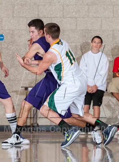 Thumbnail 2 in Spanish Springs vs Brea Olinda (Torrey Pines Holiday Classic) photogallery.