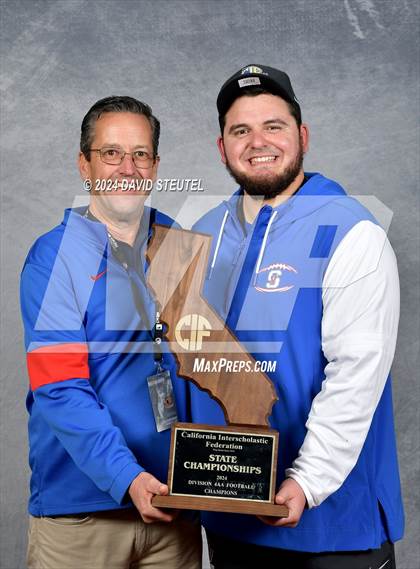 Thumbnail 2 in St. Vincent de Paul (CIF State Div. 4-AA Awards) photogallery.