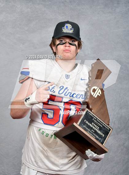 Thumbnail 2 in St. Vincent de Paul (CIF State Div. 4-AA Awards) photogallery.