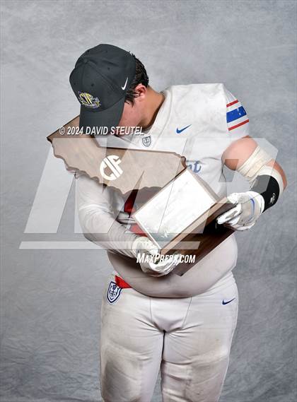 Thumbnail 1 in St. Vincent de Paul (CIF State Div. 4-AA Awards) photogallery.