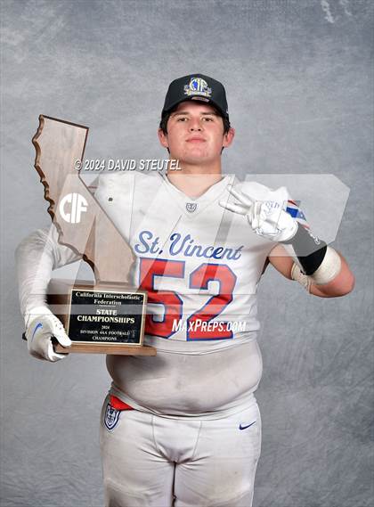 Thumbnail 3 in St. Vincent de Paul (CIF State Div. 4-AA Awards) photogallery.