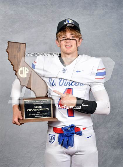 Thumbnail 1 in St. Vincent de Paul (CIF State Div. 4-AA Awards) photogallery.