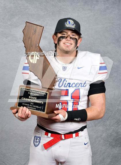 Thumbnail 3 in St. Vincent de Paul (CIF State Div. 4-AA Awards) photogallery.