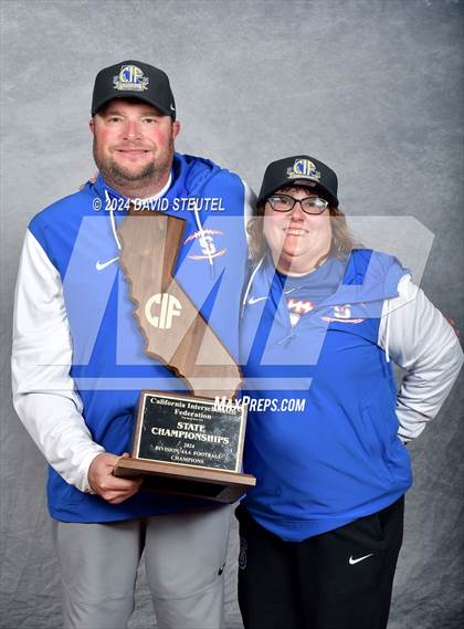 Thumbnail 1 in St. Vincent de Paul (CIF State Div. 4-AA Awards) photogallery.