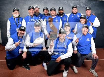 Thumbnail 3 in St. Vincent de Paul (CIF State Div. 4-AA Awards) photogallery.
