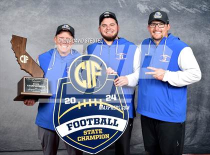 Thumbnail 2 in St. Vincent de Paul (CIF State Div. 4-AA Awards) photogallery.
