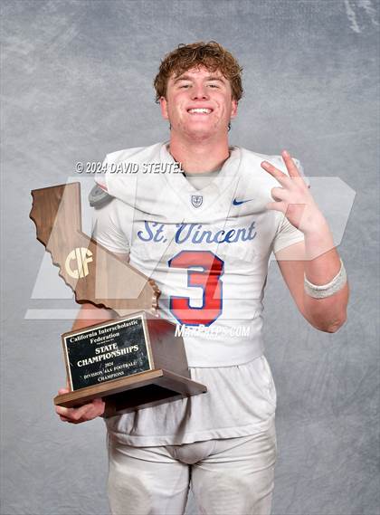 Thumbnail 2 in St. Vincent de Paul (CIF State Div. 4-AA Awards) photogallery.