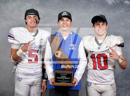 Thumbnail 3 in St. Vincent de Paul (CIF State Div. 4-AA Awards) photogallery.