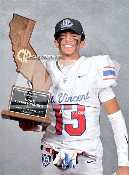 Thumbnail 1 in St. Vincent de Paul (CIF State Div. 4-AA Awards) photogallery.