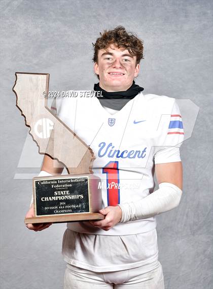 Thumbnail 1 in St. Vincent de Paul (CIF State Div. 4-AA Awards) photogallery.