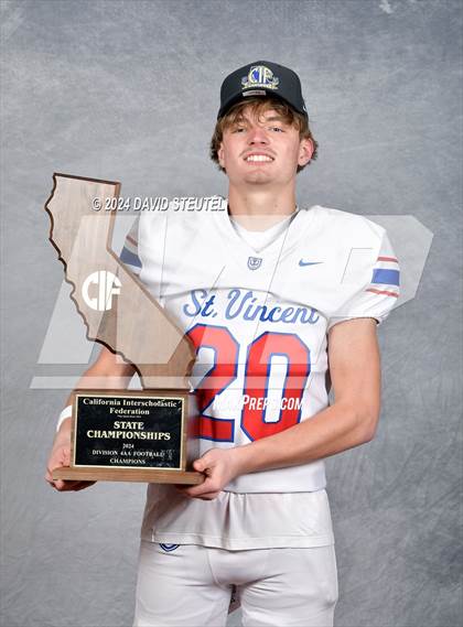 Thumbnail 1 in St. Vincent de Paul (CIF State Div. 4-AA Awards) photogallery.
