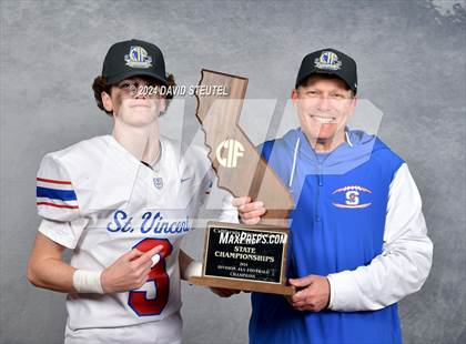 Thumbnail 2 in St. Vincent de Paul (CIF State Div. 4-AA Awards) photogallery.