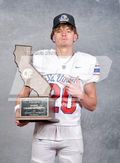 Thumbnail 2 in St. Vincent de Paul (CIF State Div. 4-AA Awards) photogallery.