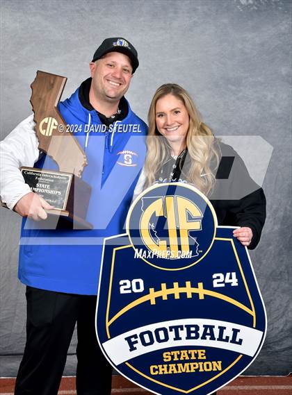 Thumbnail 2 in St. Vincent de Paul (CIF State Div. 4-AA Awards) photogallery.