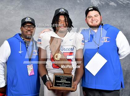 Thumbnail 1 in St. Vincent de Paul (CIF State Div. 4-AA Awards) photogallery.