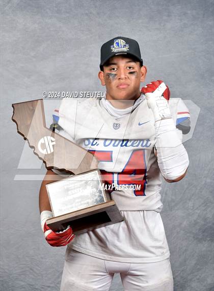 Thumbnail 3 in St. Vincent de Paul (CIF State Div. 4-AA Awards) photogallery.