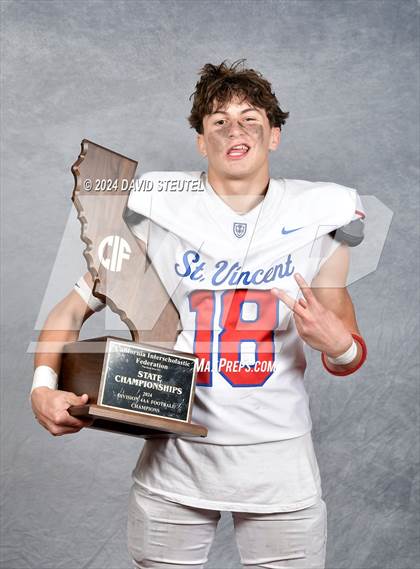 Thumbnail 2 in St. Vincent de Paul (CIF State Div. 4-AA Awards) photogallery.
