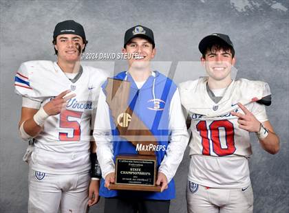 Thumbnail 1 in St. Vincent de Paul (CIF State Div. 4-AA Awards) photogallery.