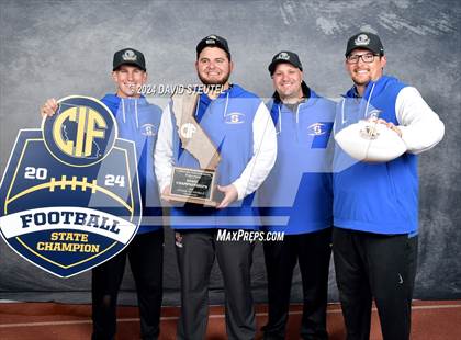 Thumbnail 3 in St. Vincent de Paul (CIF State Div. 4-AA Awards) photogallery.