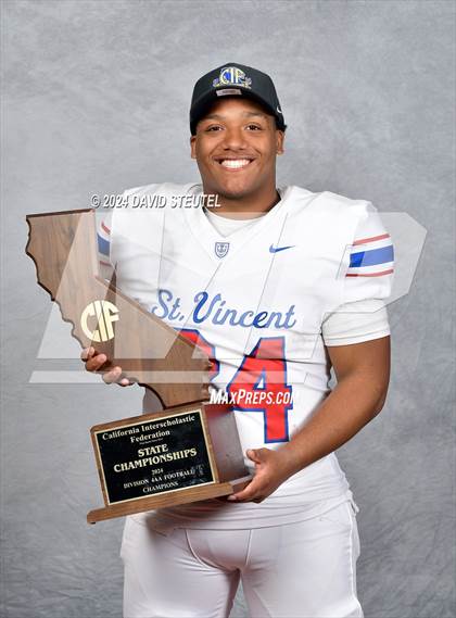 Thumbnail 2 in St. Vincent de Paul (CIF State Div. 4-AA Awards) photogallery.